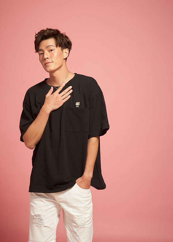 電繡小小百威中性版T