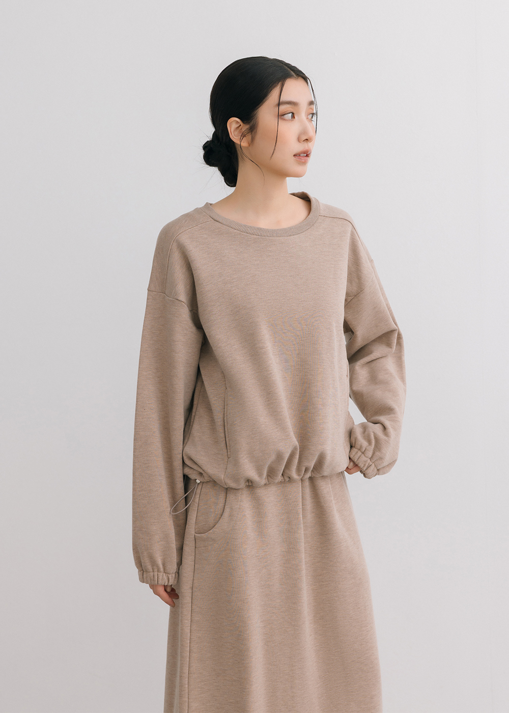 日常羊毛弧線上衣