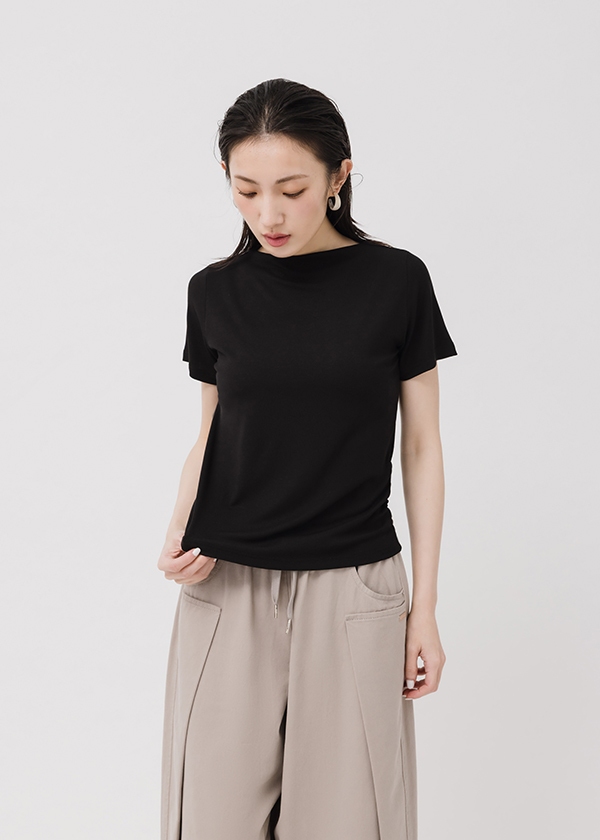 百搭質感親膚抽皺上衣
