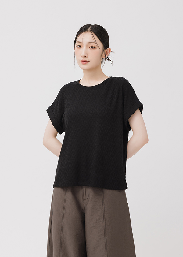 MIT輕透紋理上衣