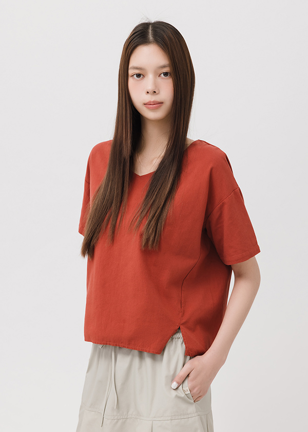 MIT純棉開叉簡約上衣