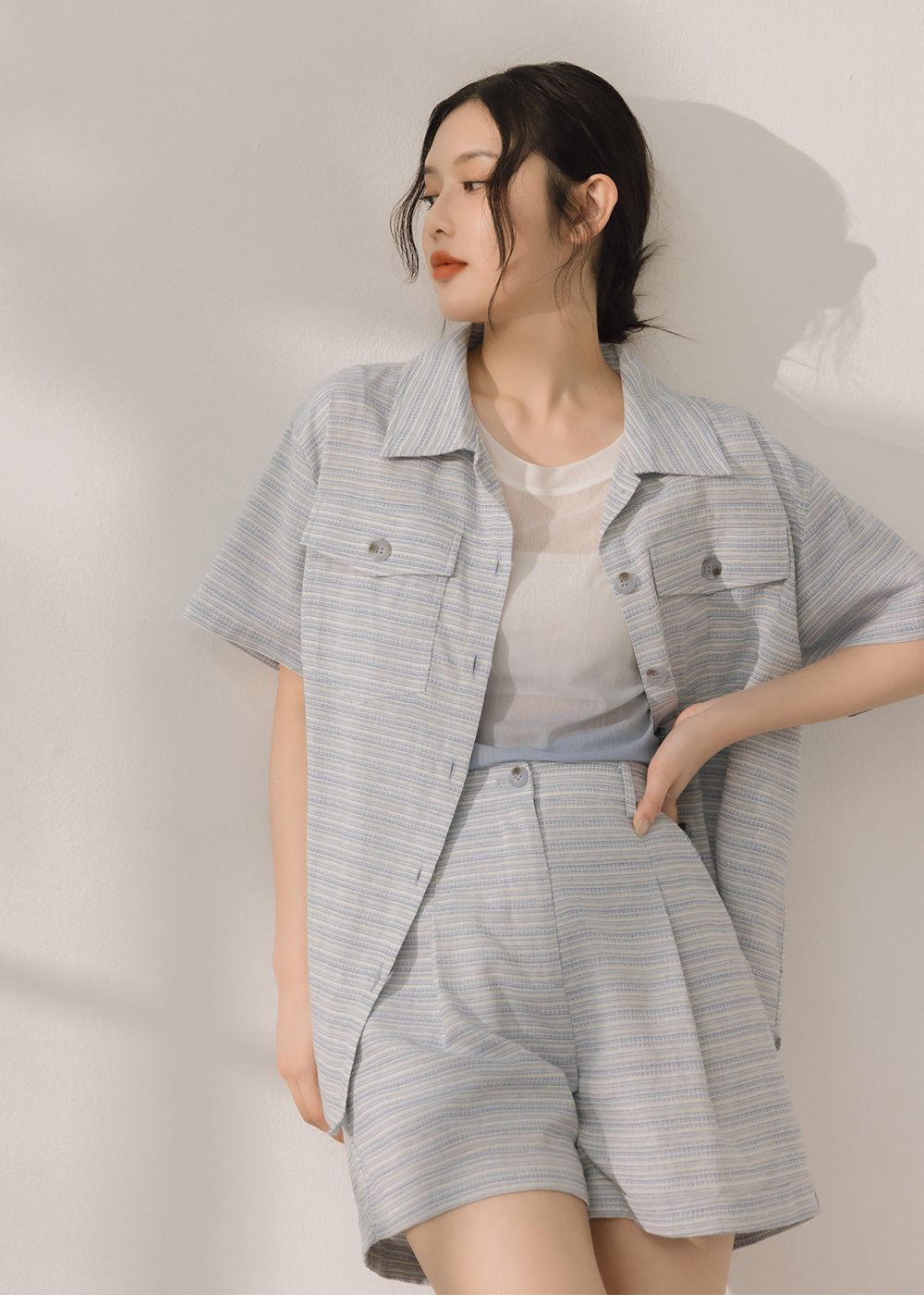 夏日渡假條紋襯衫