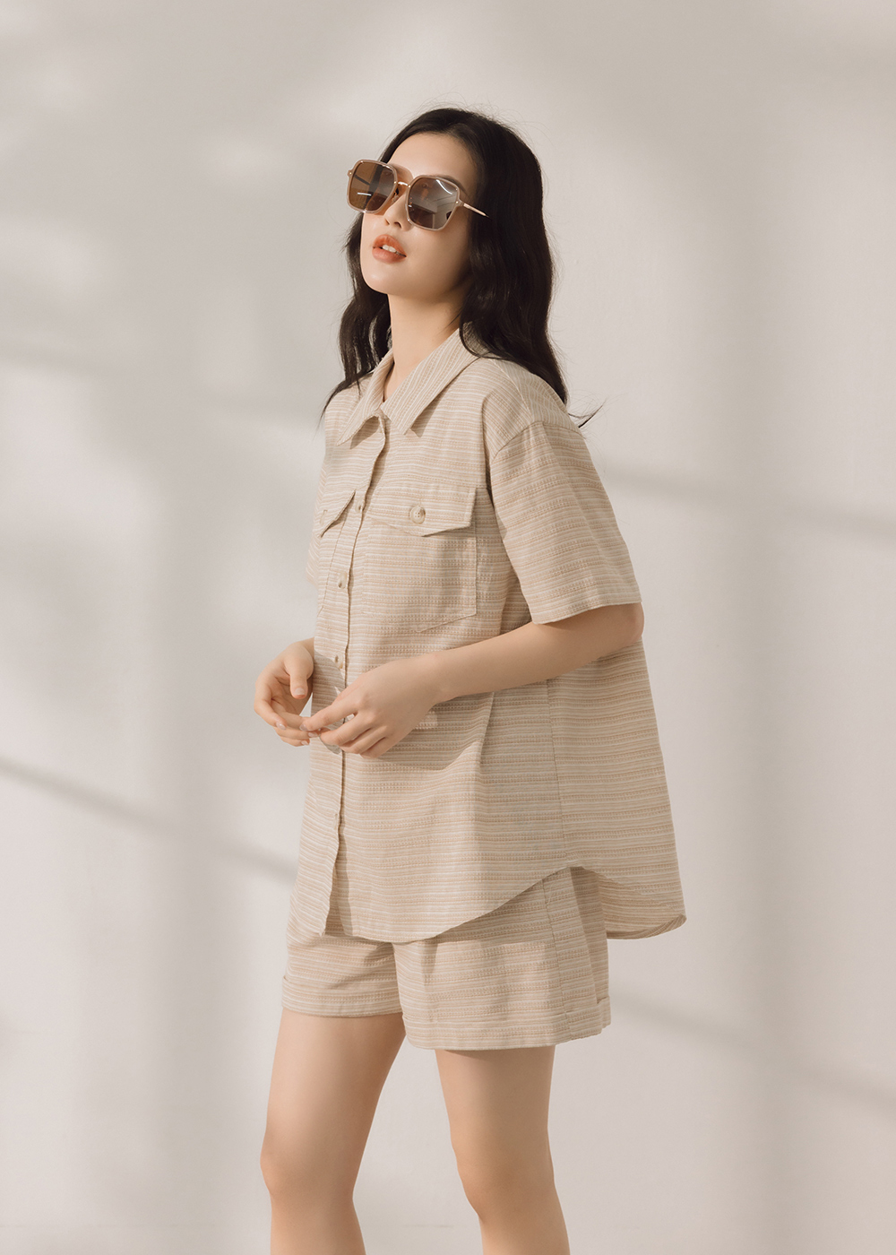 夏日渡假條紋襯衫