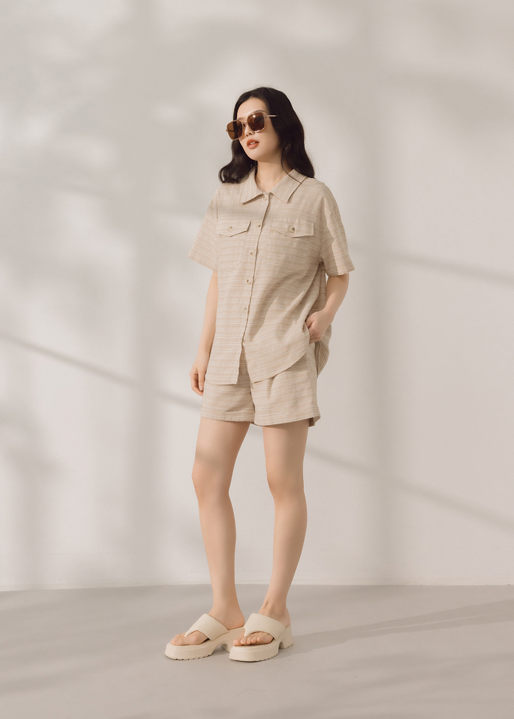 夏日渡假條紋襯衫