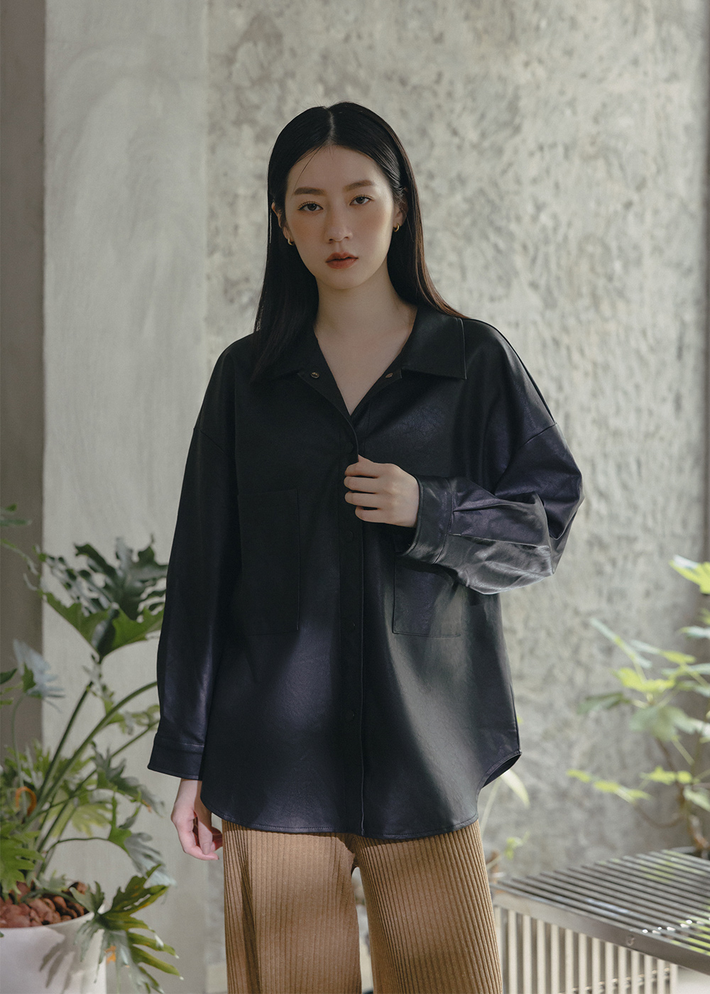 個性帥氣皮革口袋襯衫