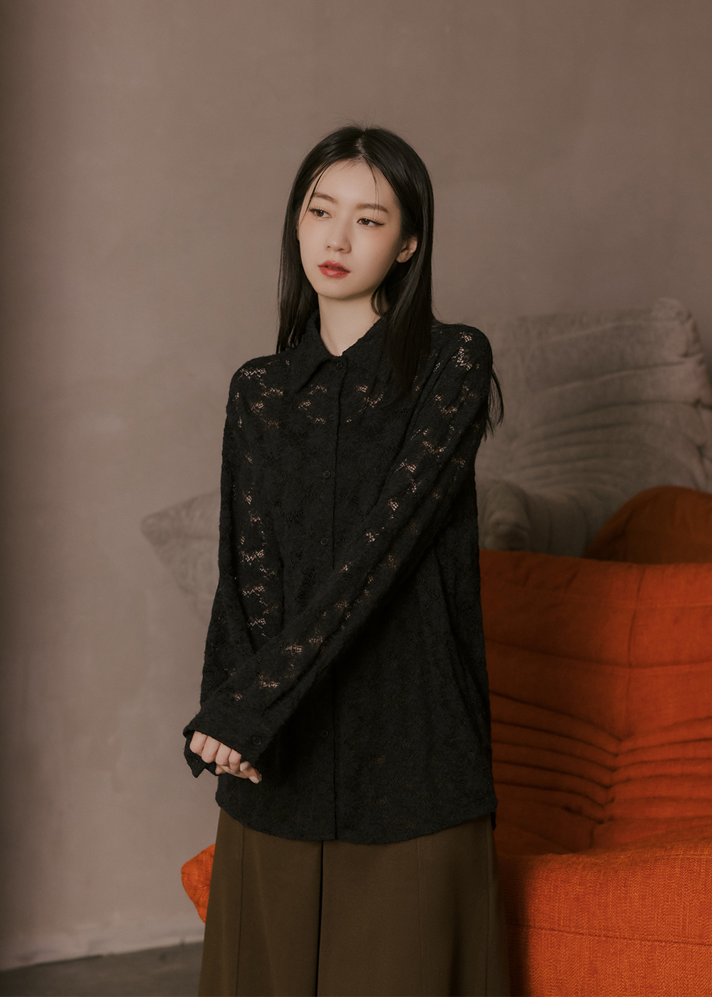 細緻毛絨繩骨蕾絲襯衫