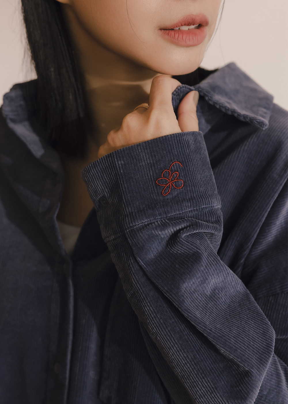 燈芯絨廓形襯衫