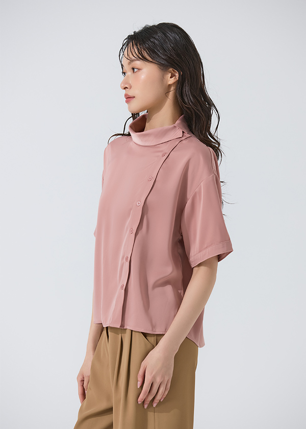 不對稱領設計光澤襯衫