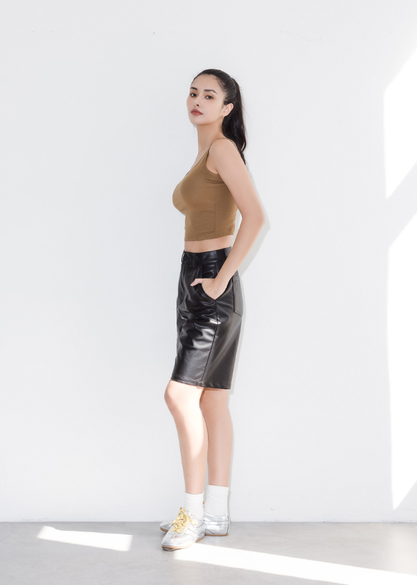 方領寬後紐結bra top背心