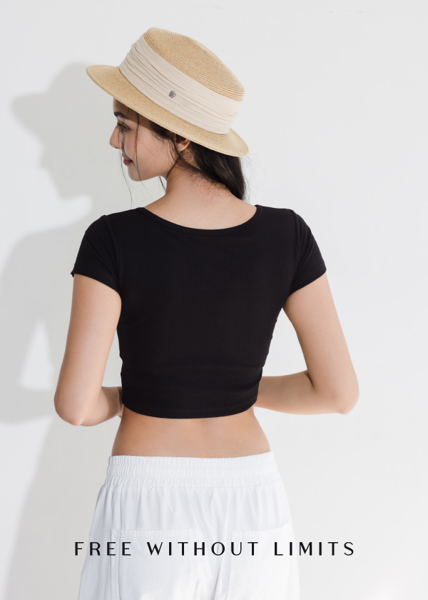 小方領輕柔包覆bra top上衣