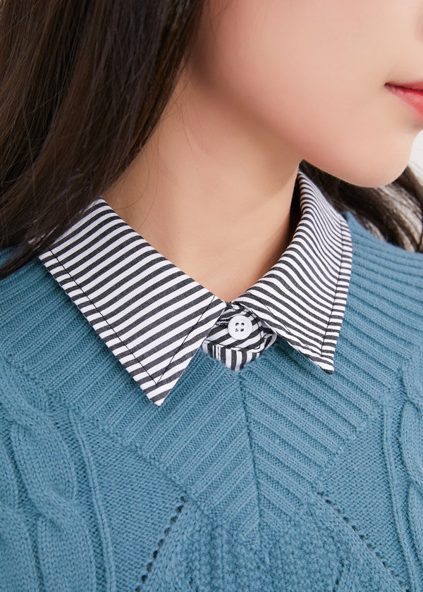 V領織紋變化落肩毛衣