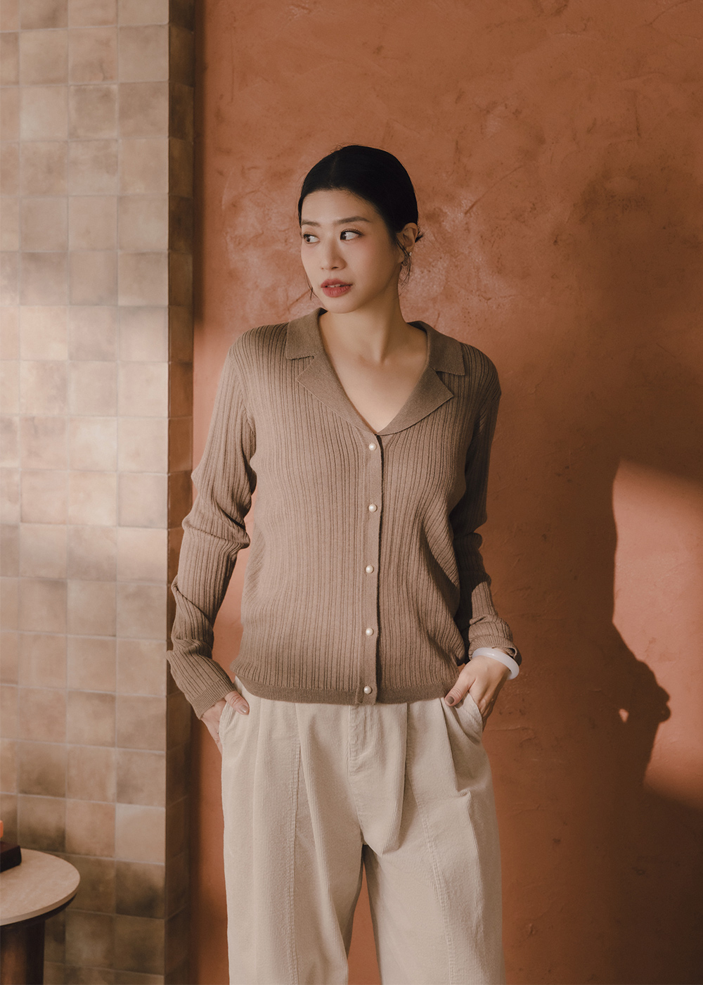 珍珠細織紋針織上衣