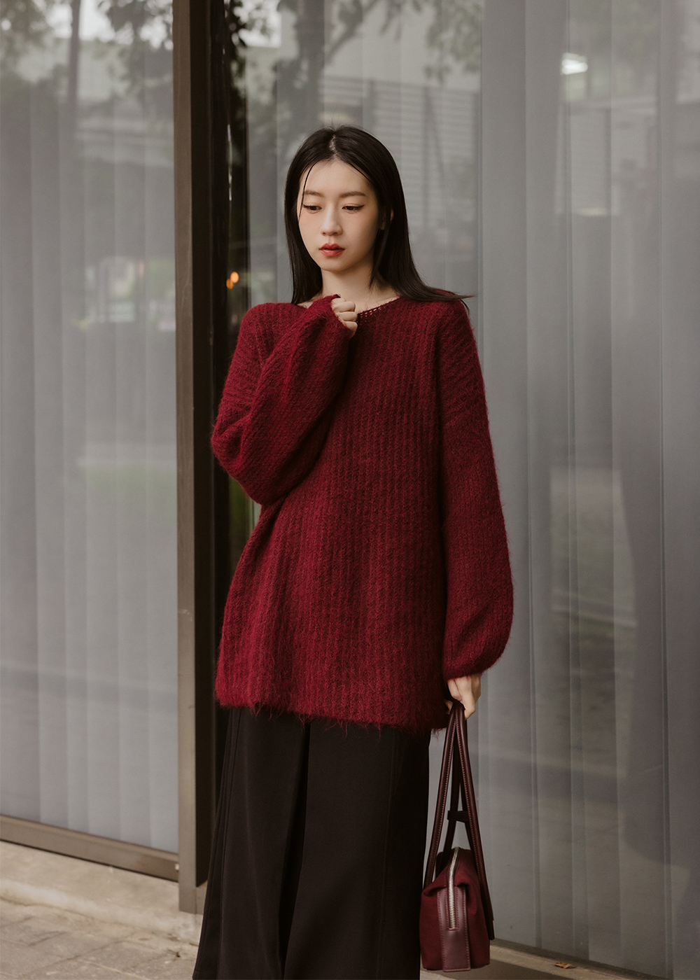 質感綿羊毛圓領針織上衣