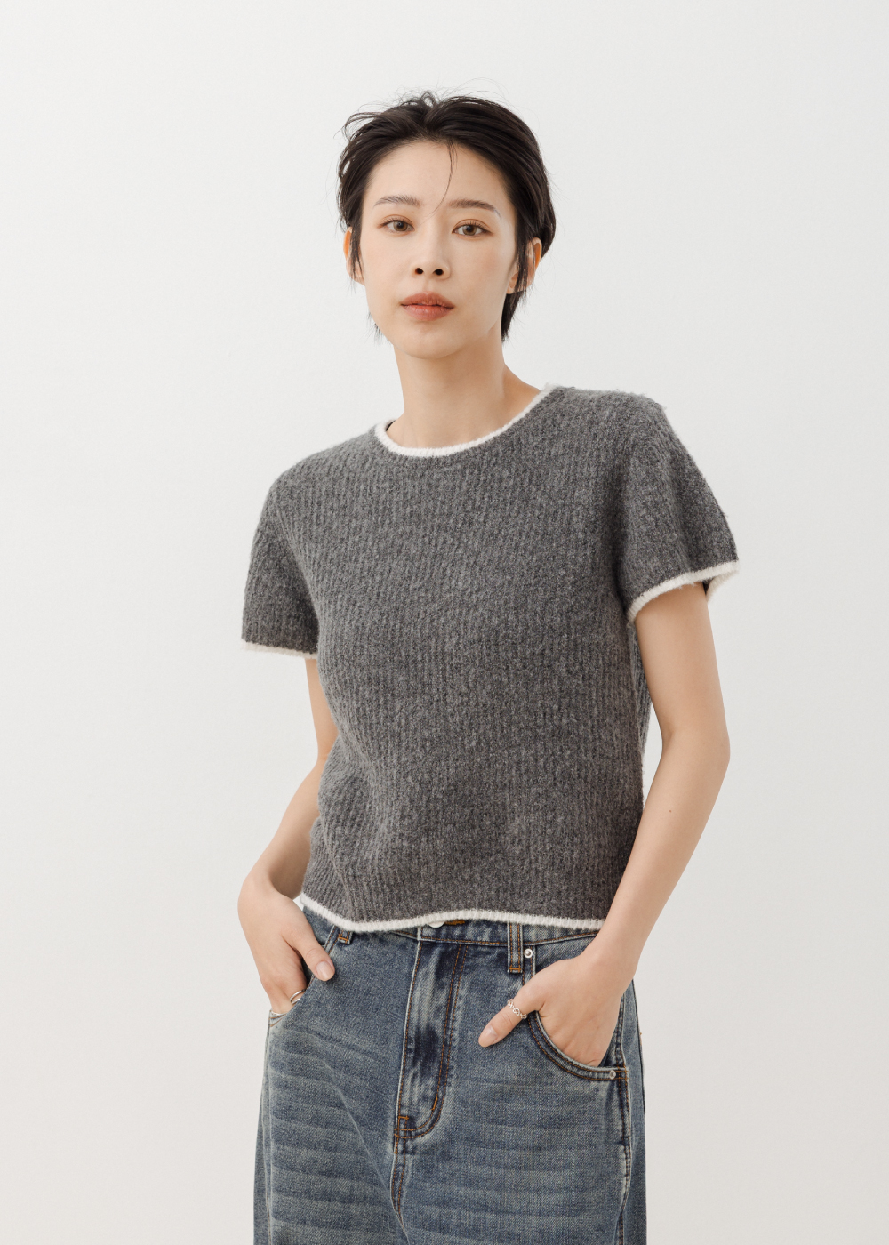 撞色滾領短袖針織毛衣