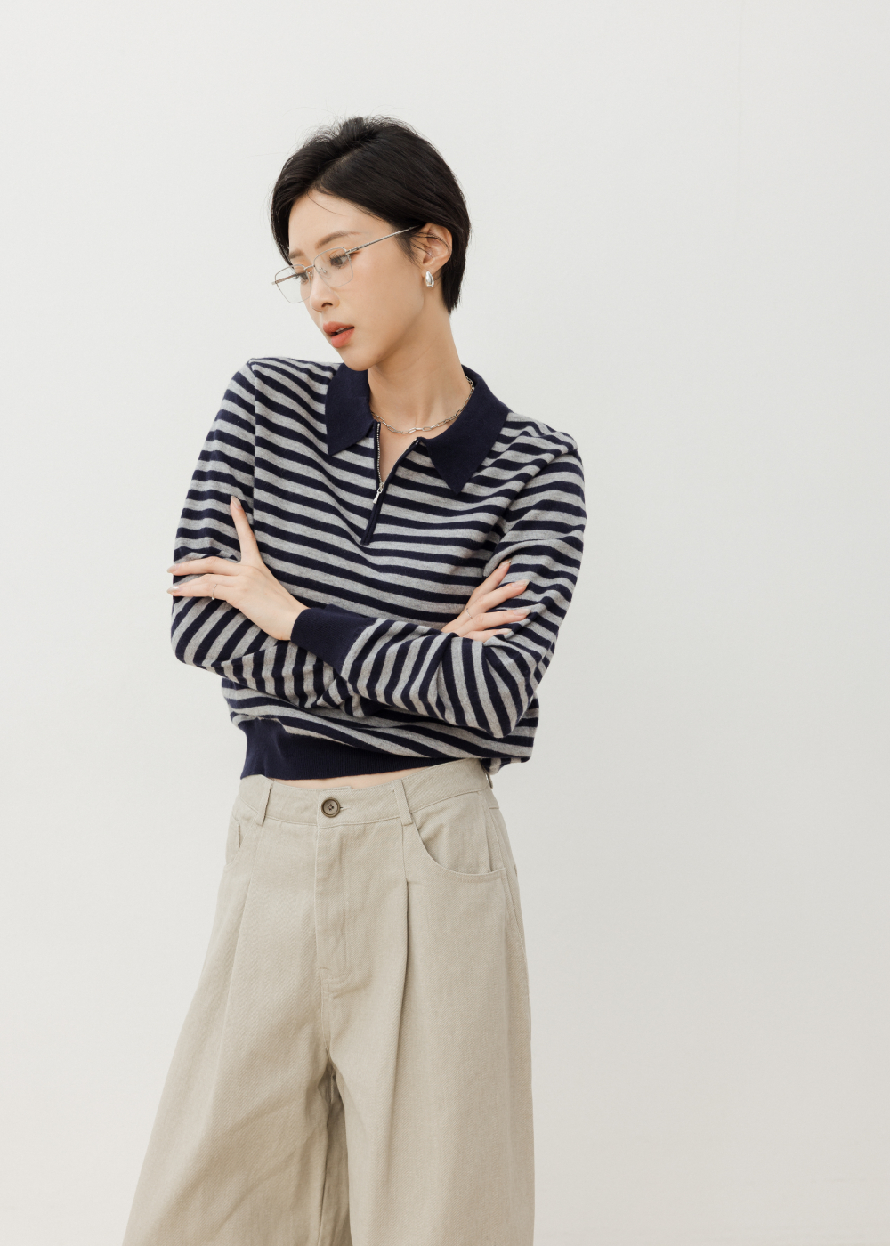 柔膚羊毛橫條POLO領上衣