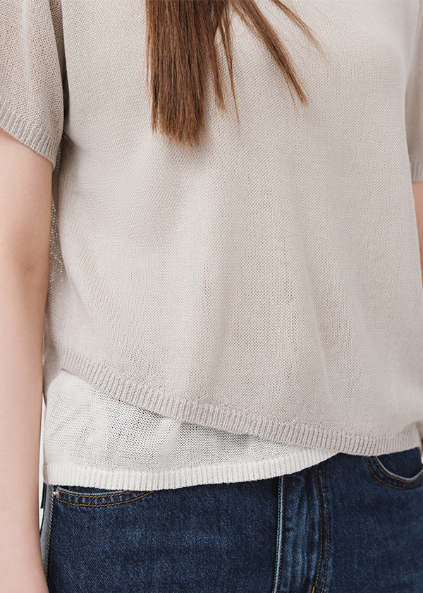 撞色不對稱針織上衣