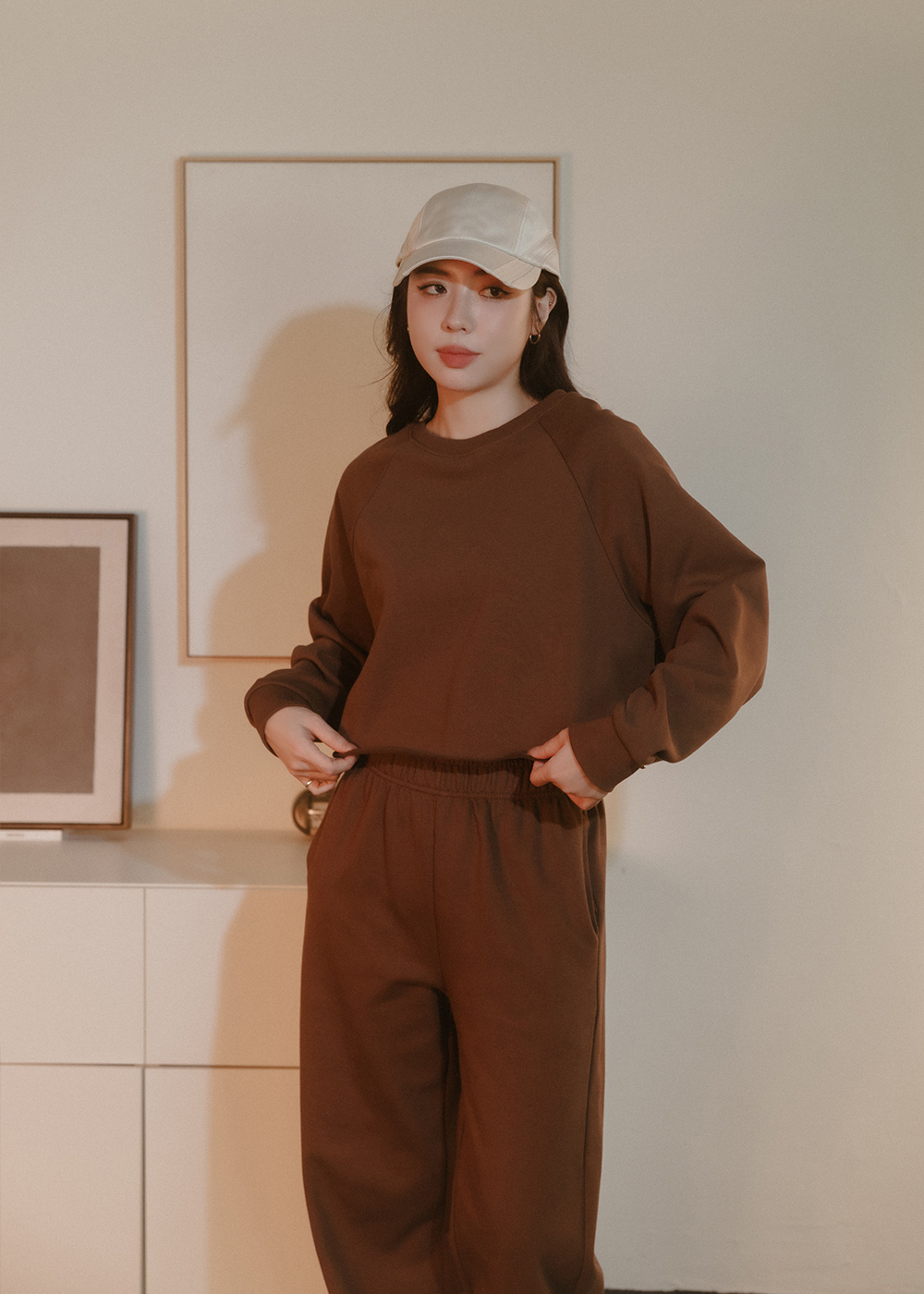 美式休閒大學T