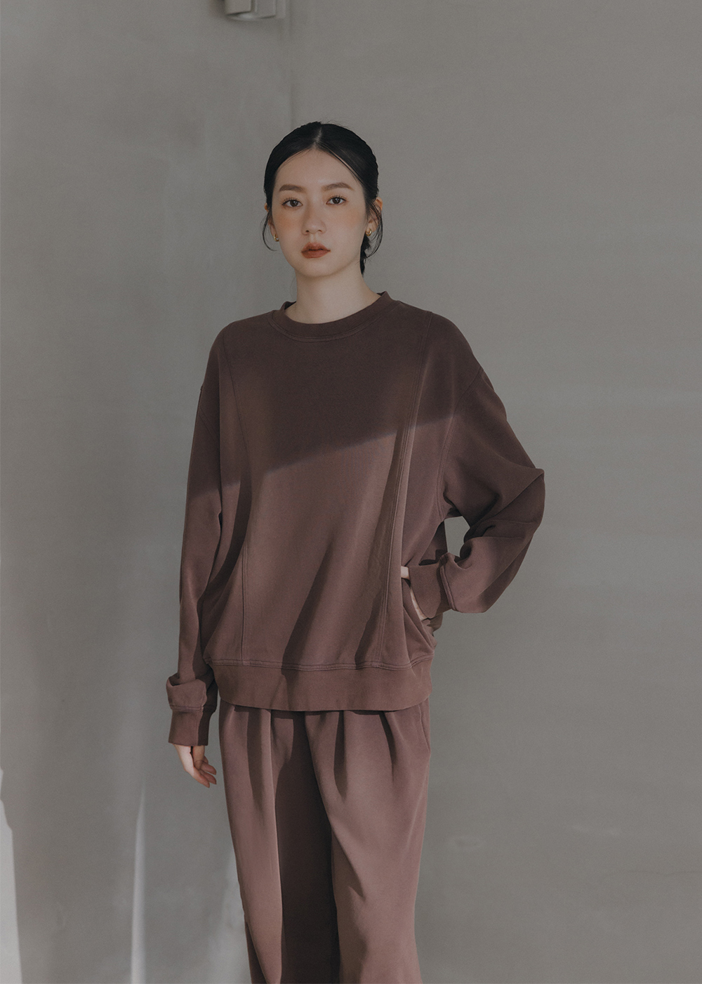 個性水洗剪接設計上衣