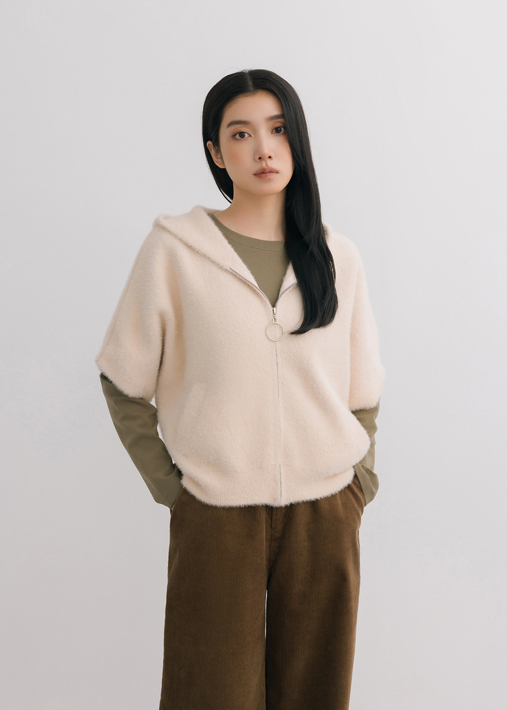 蓬鬆毛絨連帽上衣