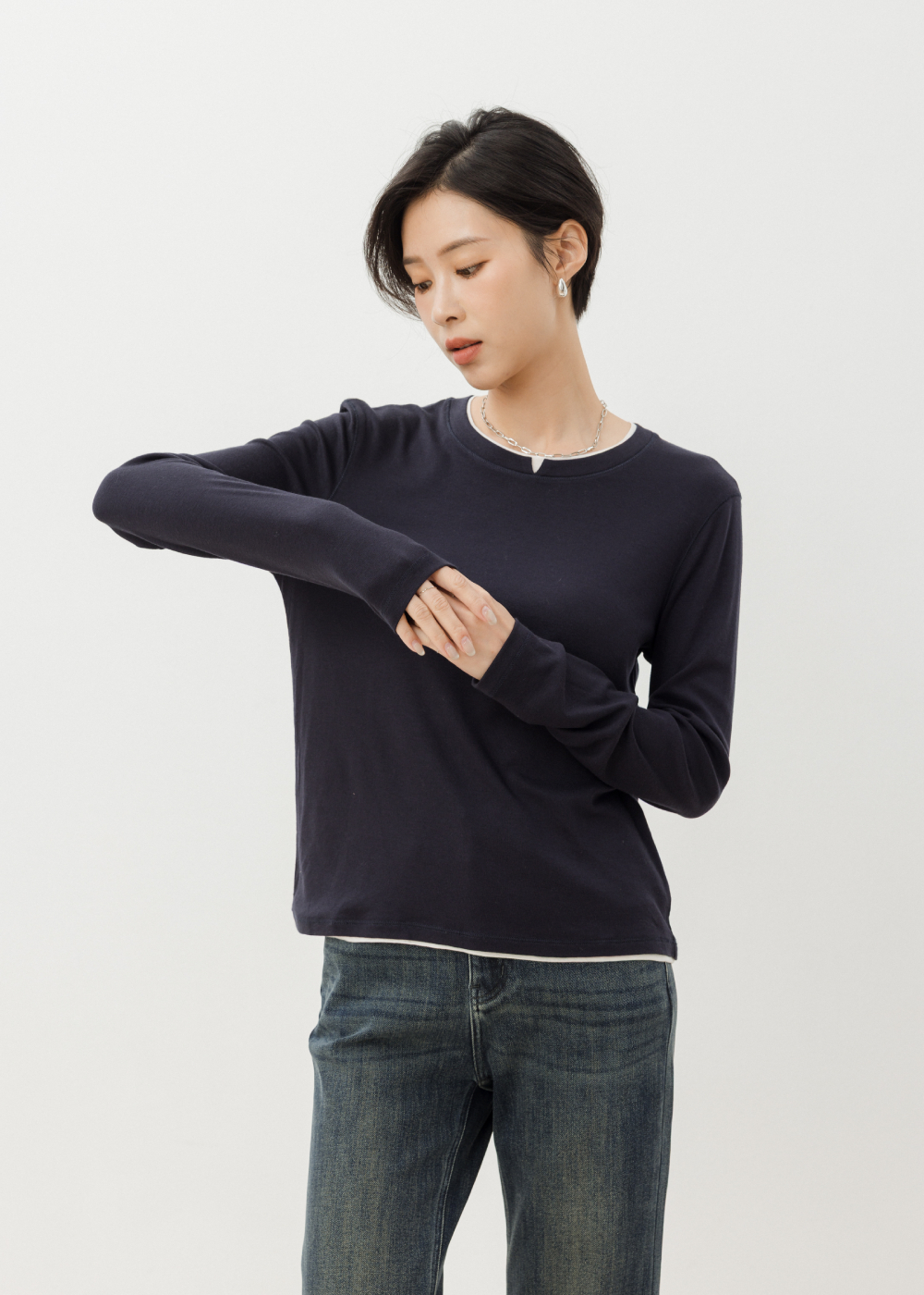 小V開岔天絲羊毛長袖上衣