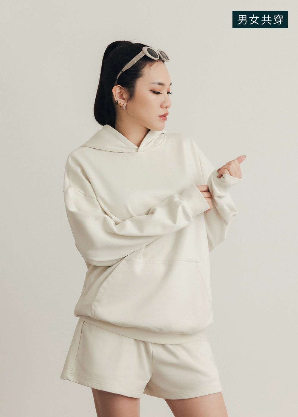 口袋ALL IN電繡帽T