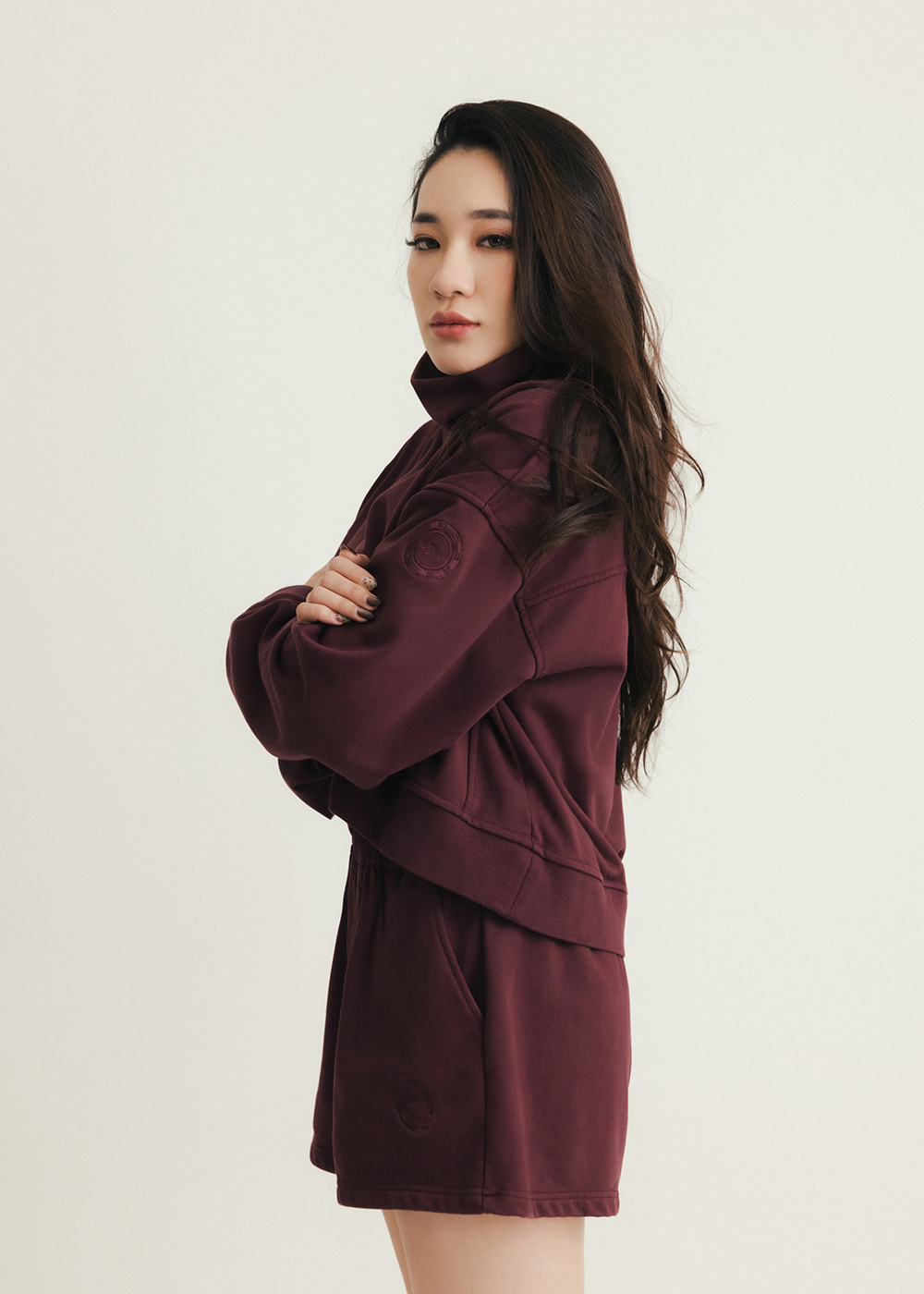 高領剪接ALL IN上衣