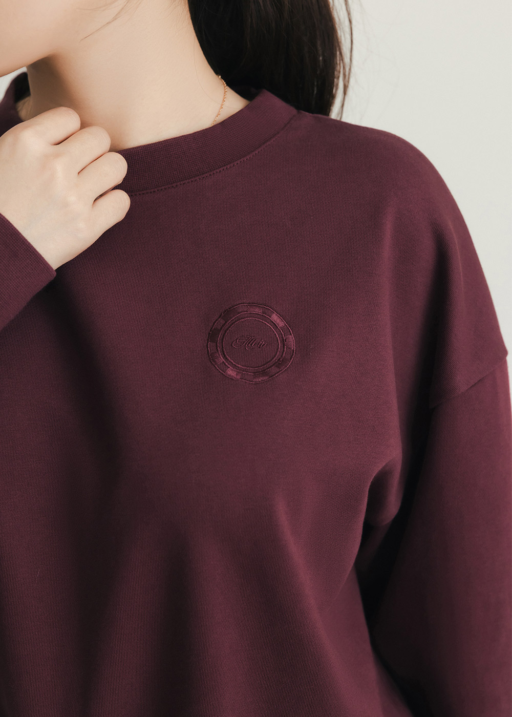 圓領短版ALL IN上衣