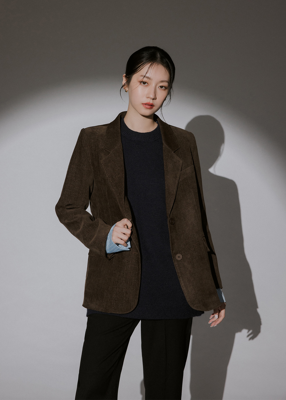 摩登絨感俐落西裝大衣