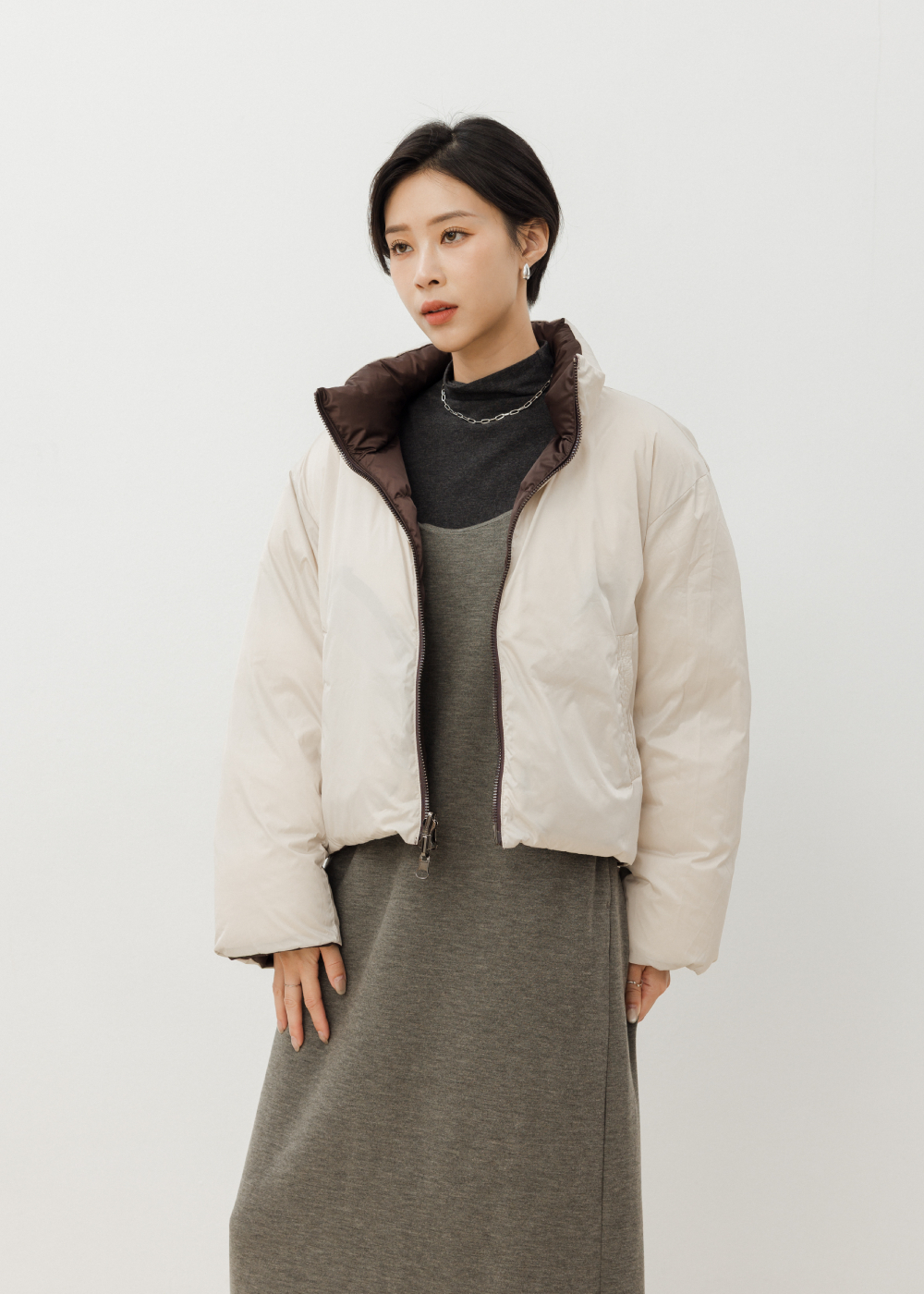 雙面穿立領拼色短版鴨絨外套