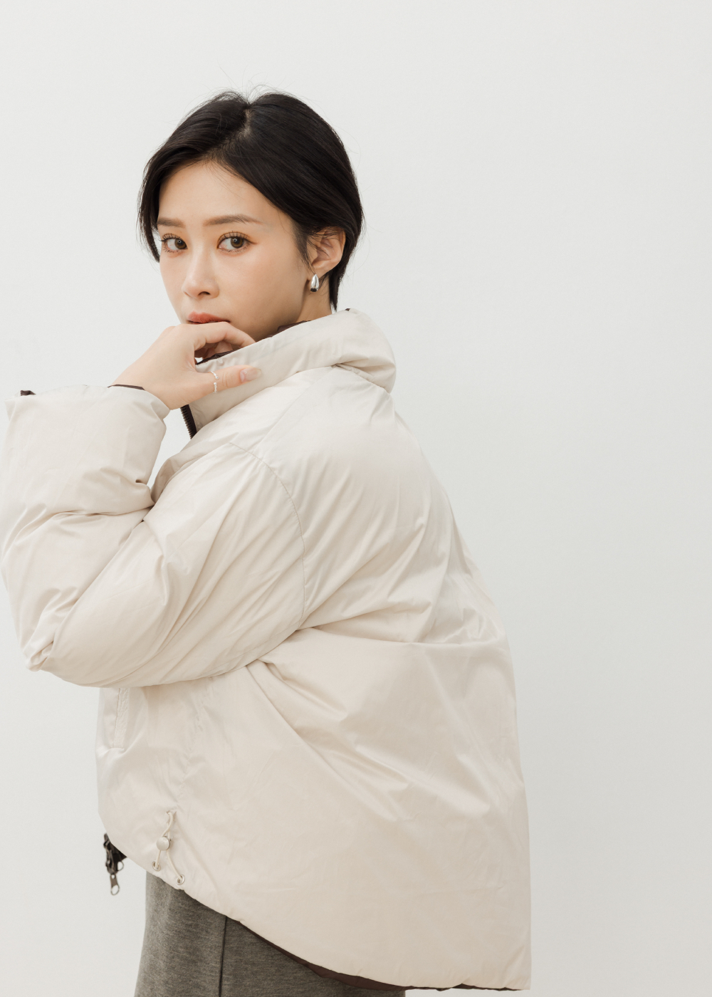 雙面穿立領拼色短版鴨絨外套