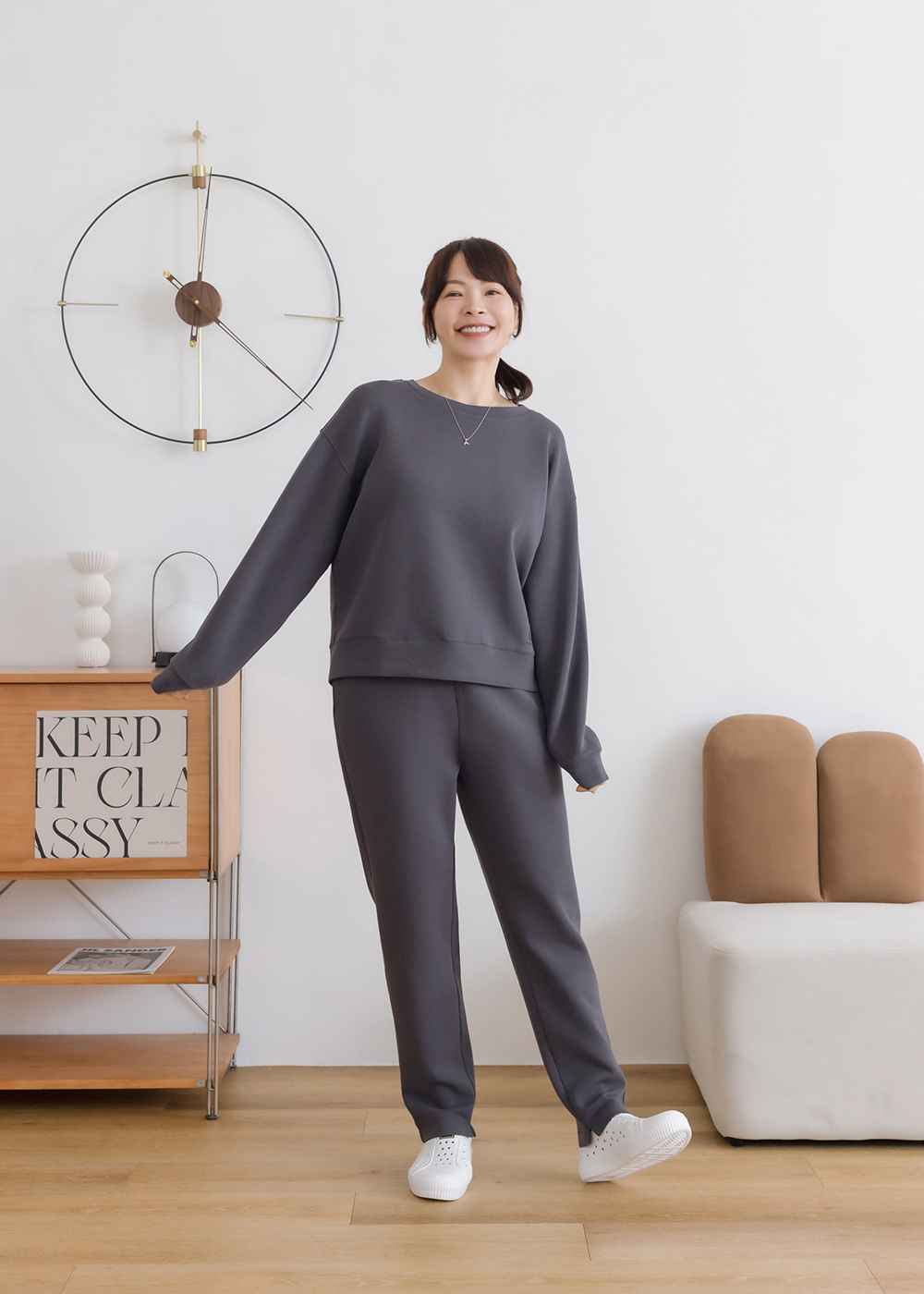 12月10號出貨-黝黝墨染書逸閑適長褲