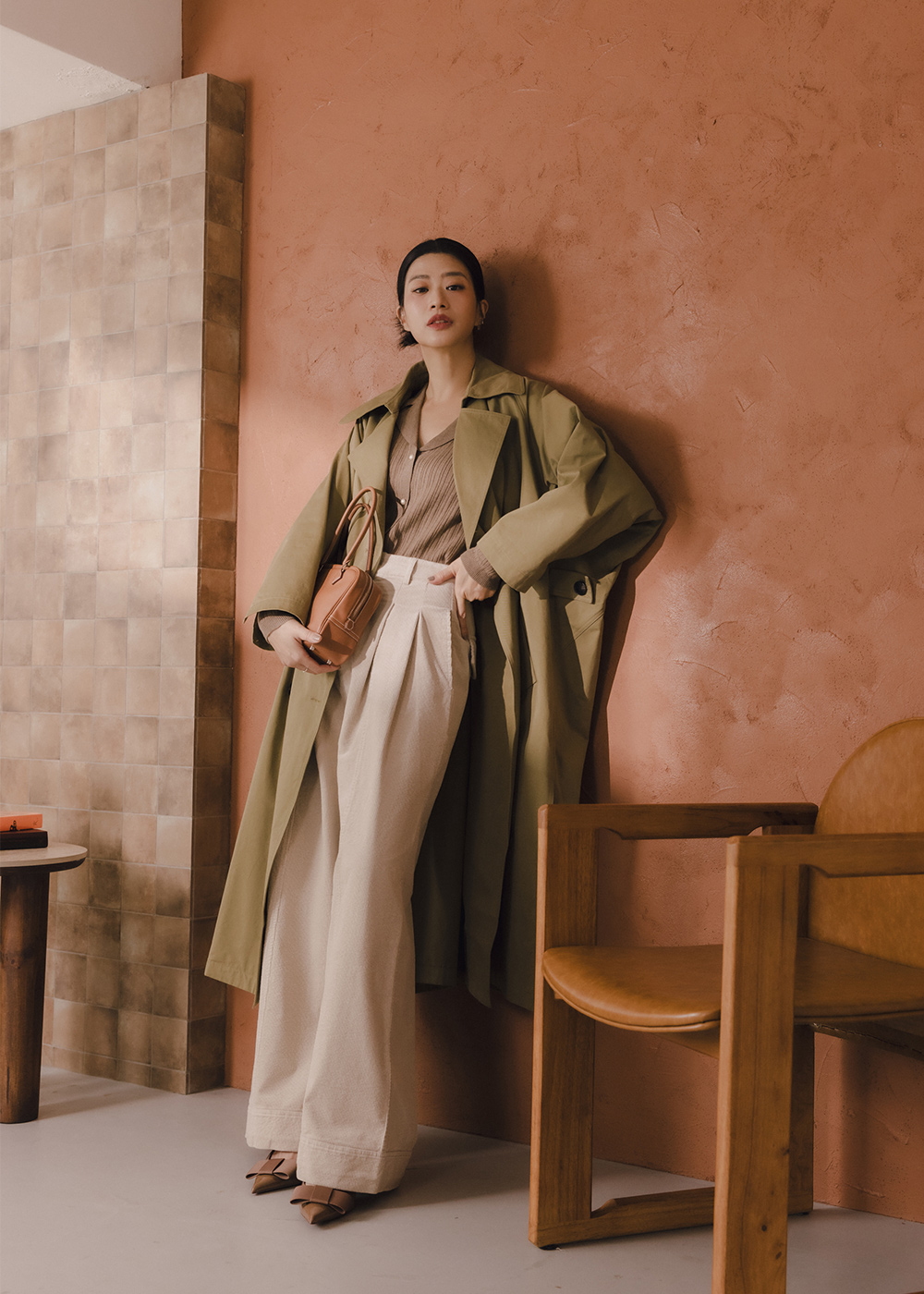 燈心絨抽摺寬褲