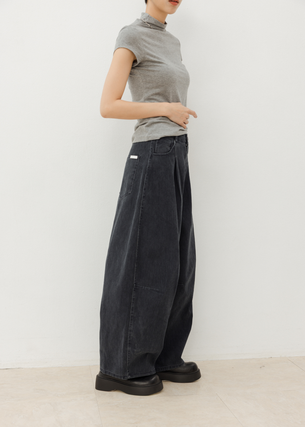 前打摺高腰闊腿休閒褲