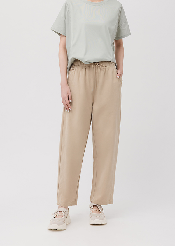 輕盈滑順天絲棉錐形褲