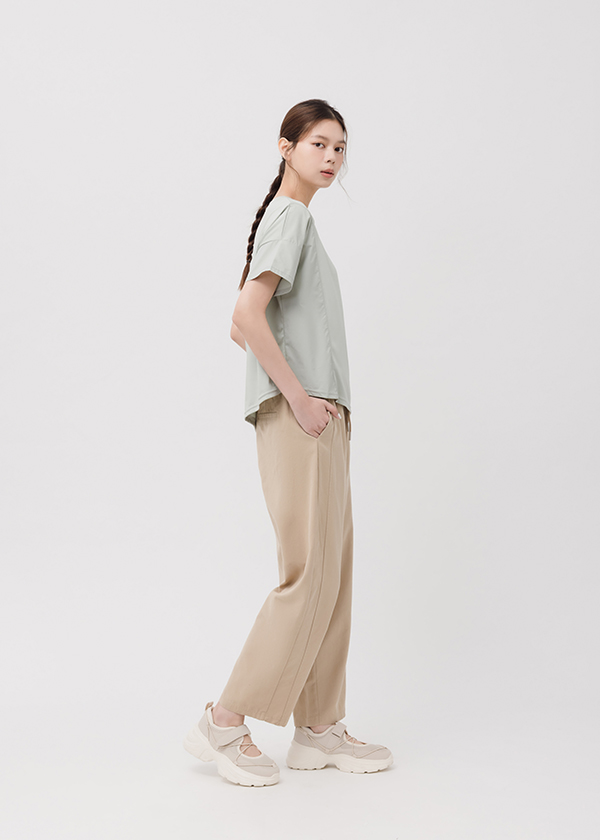 輕盈滑順天絲棉錐形褲