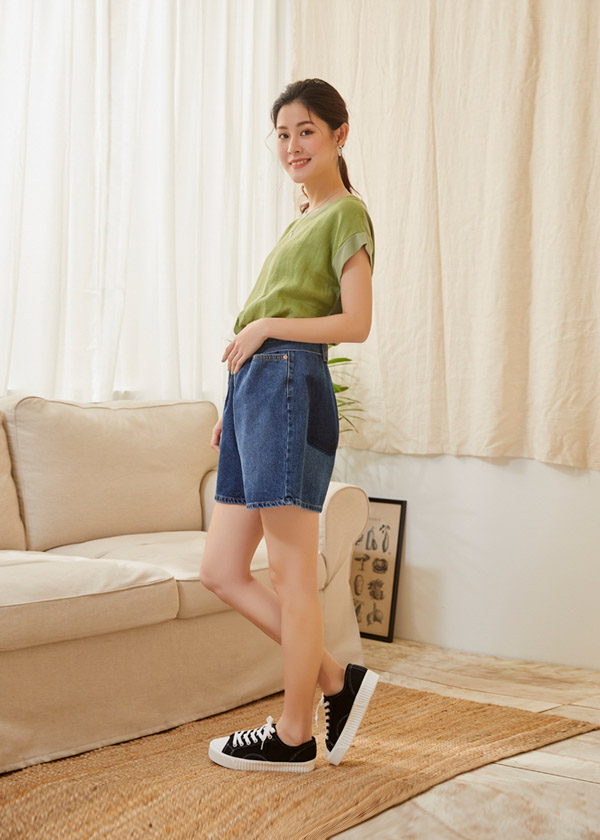 韓國長腿姊姊高腰反褶短褲