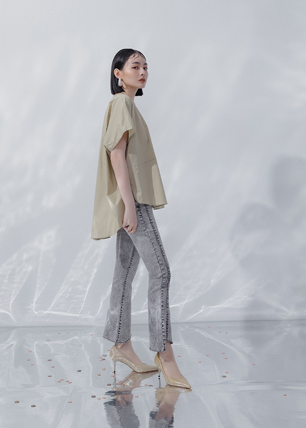 驚喜萬分顯瘦造型喇叭褲