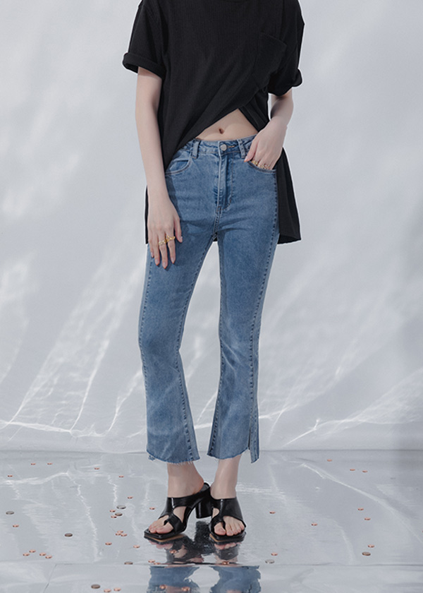 驚喜萬分顯瘦造型喇叭褲