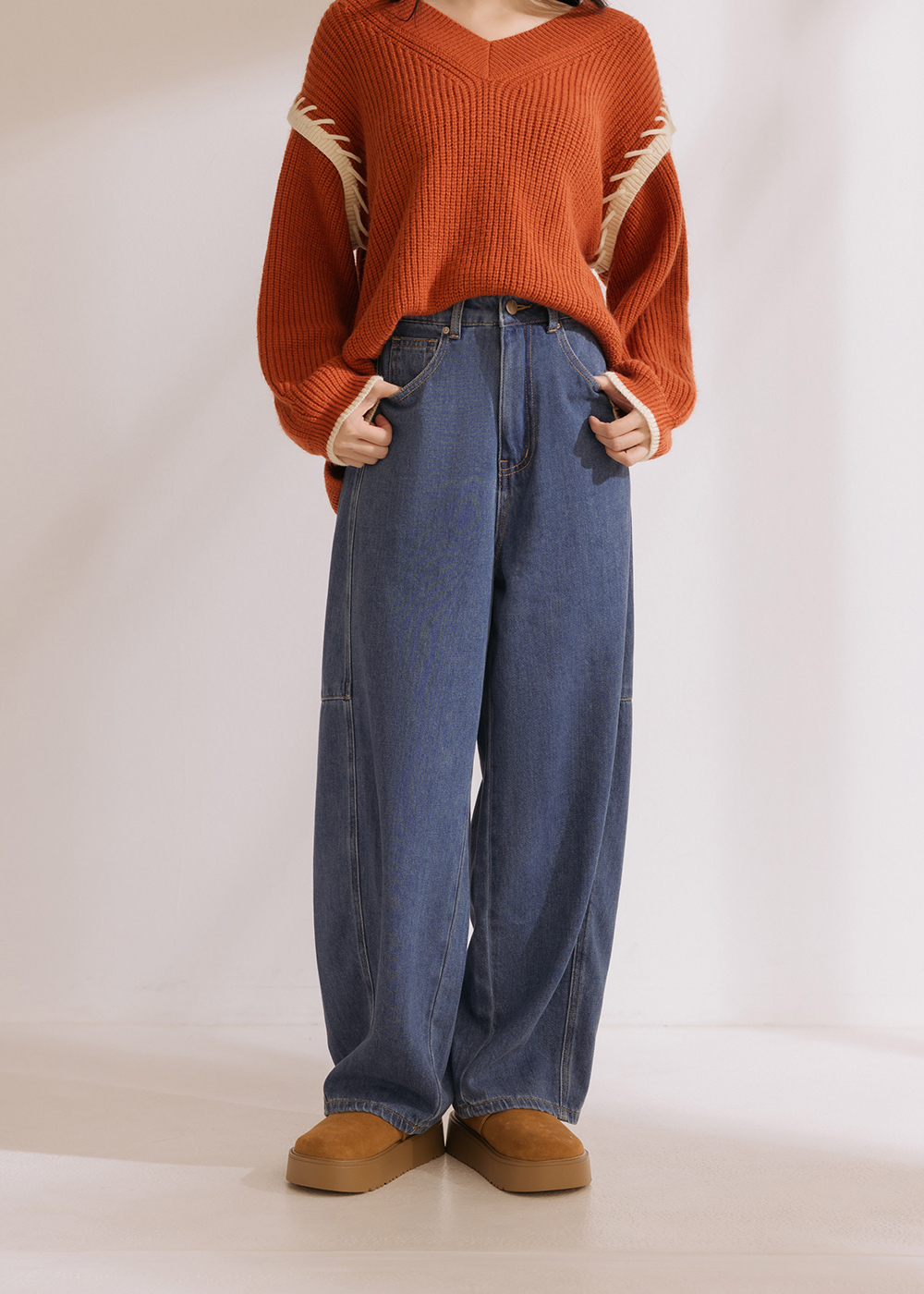 霧感內刷毛彎刀丹寧褲