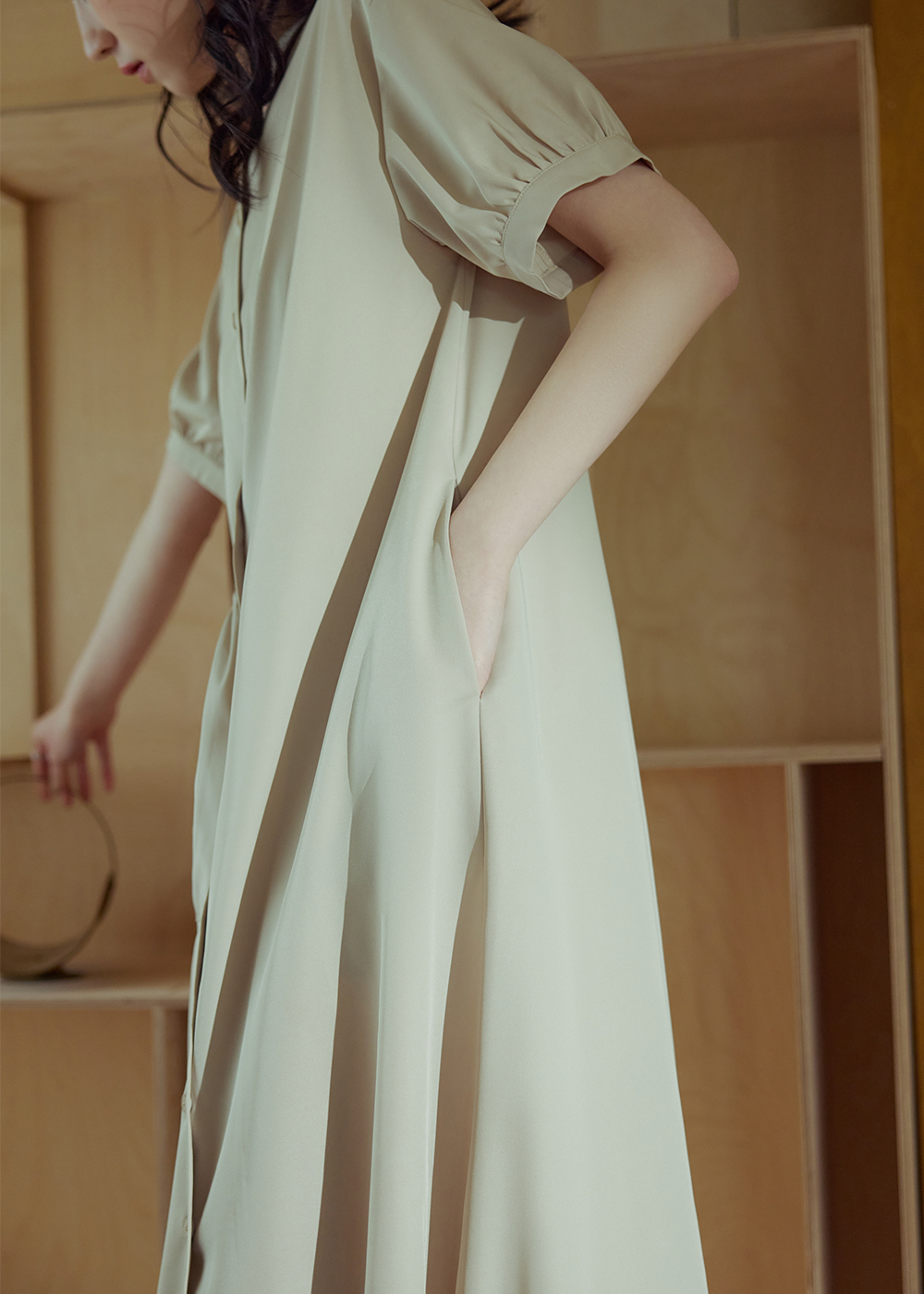 個性抽繩口袋設計洋裝