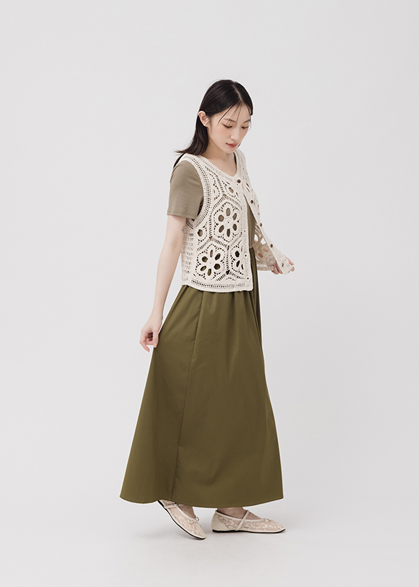 兩件式雕花背心洋裝