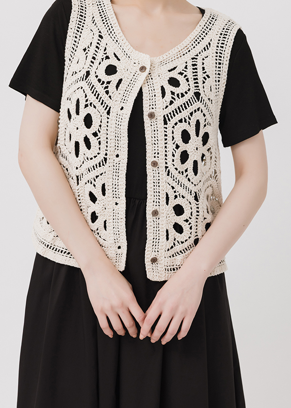 兩件式雕花背心洋裝