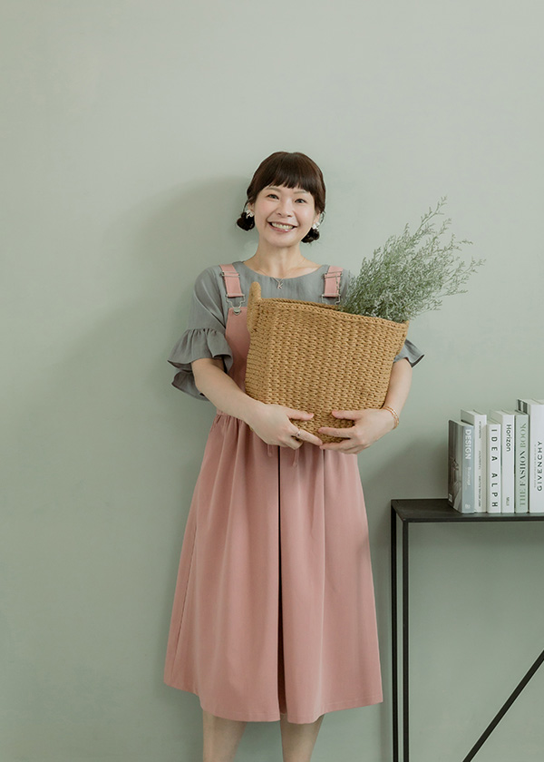 尋訪四季翩翩清新吊帶裙