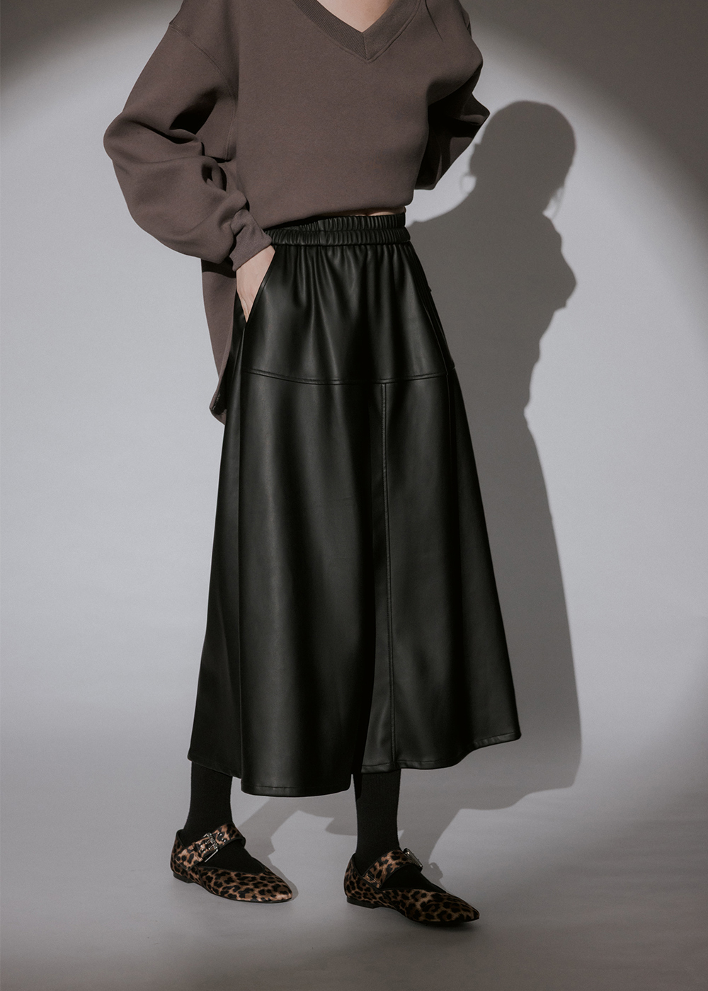質感個性皮革長裙
