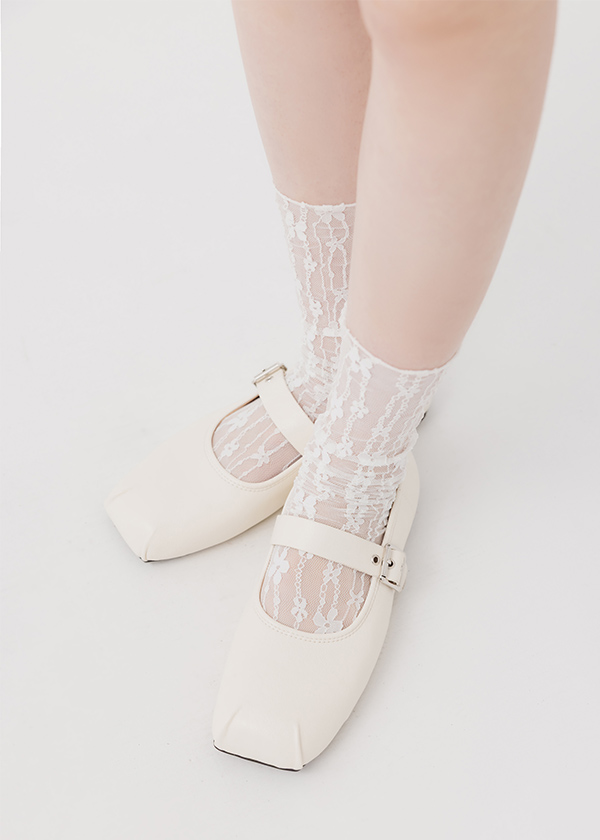 方頭金屬釦瑪莉珍平底鞋