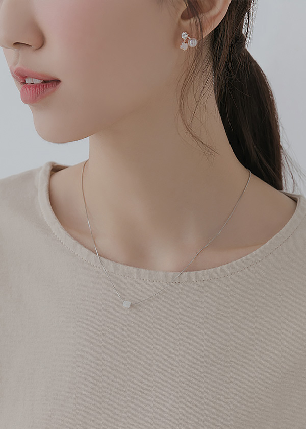 韓國細緻方塊珍珠短項練